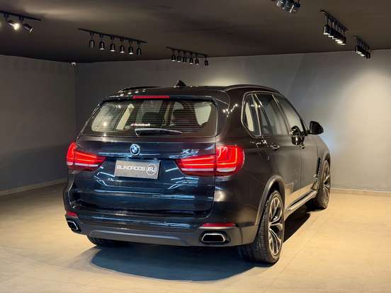 BMW-X5-3.0 4X4 30D I6 TURBO DIESEL 4P AUTOMÁTICO BMW-X5-2018