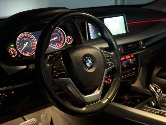BMW-X5-2018