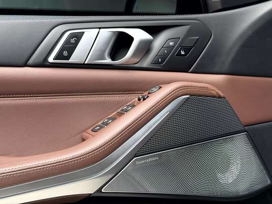BMW-X5-2019