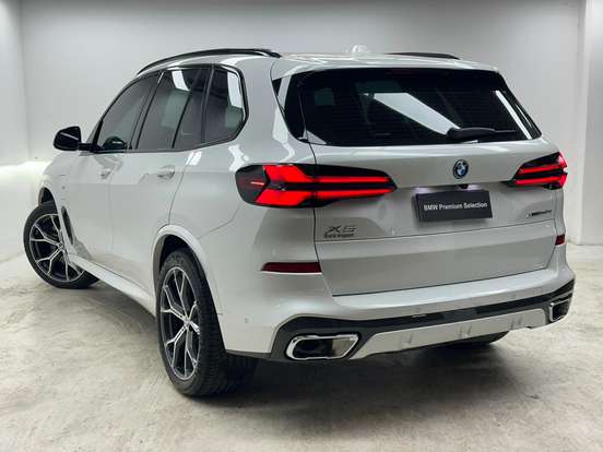 BMW-X5-3.0 I6 TURBO HÍBRIDO XDRIVE50E M SPORT AUTOMÁTICO BMW-X5-2025