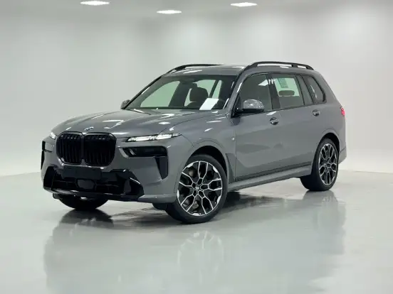 BMW-X7-2025