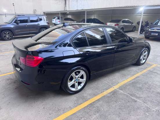 BMW-320i-2.0 16V TURBO ACTIVE FLEX 4P AUTOMÁTICO BMW-320i-2013