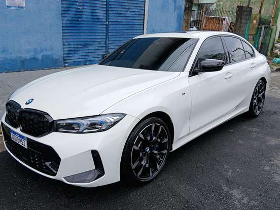 BMW-320i-2025