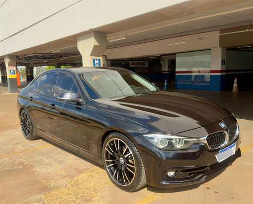 BMW-320i-2018