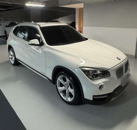 BMW-X1-2.0 16V TURBO GASOLINA SDRIVE20I 4P AUTOMÁTICO BMW-X1-2013