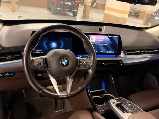 BMW-X1-2022