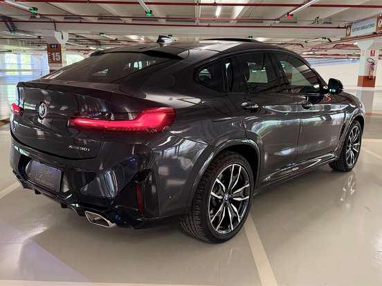 BMW-X3-2.0 16V HÍBRIDO M SPORT XDRIVE30E STEPTRONIC BMW-X3-2023