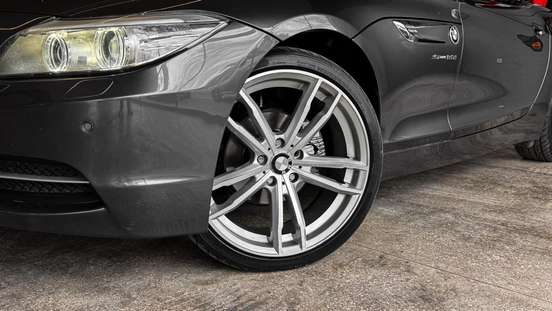BMW-Z4-2014