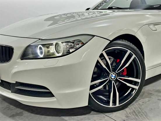 BMW-Z4-2.5 I6 GASOLINA SDRIVE23I AUTOMÁTICO BMW-Z4-2011