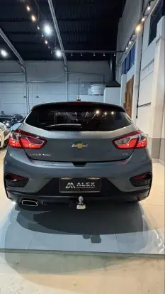CHEVROLET-CRUZE-2019