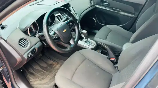 CHEVROLET-CRUZE-2011