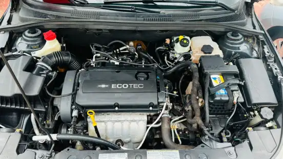 CHEVROLET-CRUZE-2011