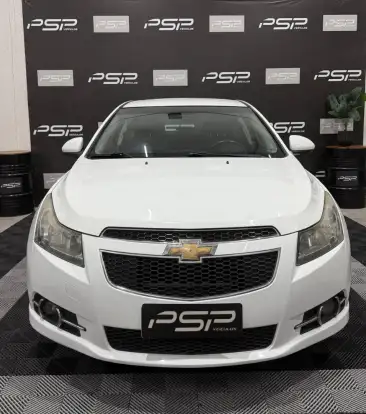 CHEVROLET-CRUZE-2013