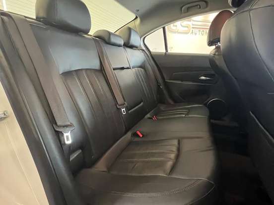 CHEVROLET-CRUZE-1.8 LT 16V FLEX 4P AUTOMÁTICO CHEVROLET-CRUZE-2015