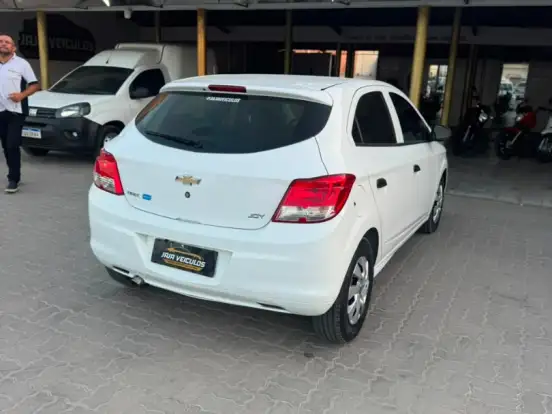 CHEVROLET-ONIX-1.0 MPFI JOY 8V FLEX 4P MANUAL CHEVROLET-ONIX-2018