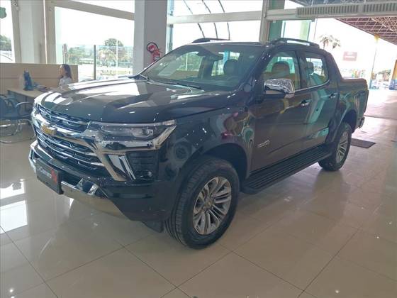 CHEVROLET S10 2.8 16V TURBO DIESEL HIGH COUNTRY CD 4X4 AUTOMÁTICO