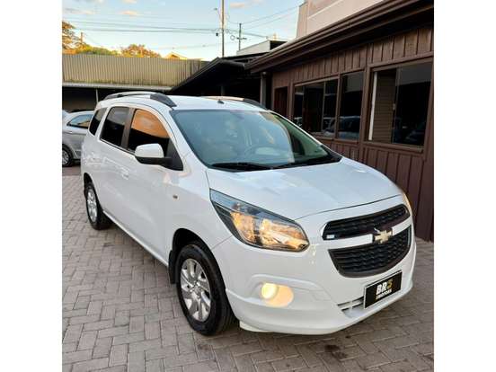 CHEVROLET-SPIN-2013