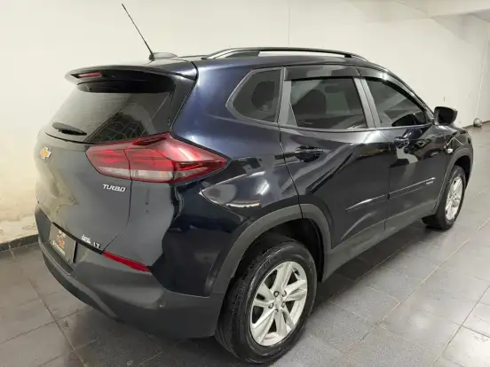 CHEVROLET-TRACKER-2022