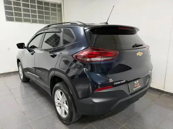 CHEVROLET-TRACKER-2022