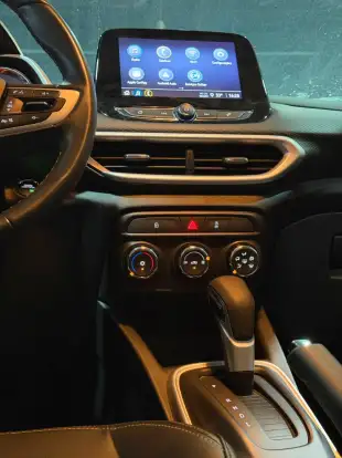 CHEVROLET-TRACKER-2024