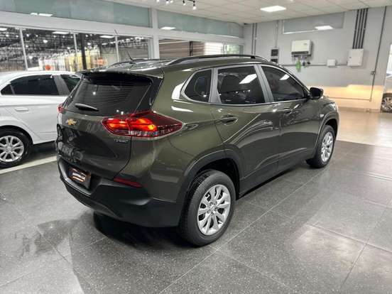CHEVROLET-TRACKER-2024