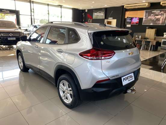 CHEVROLET-TRACKER-2020