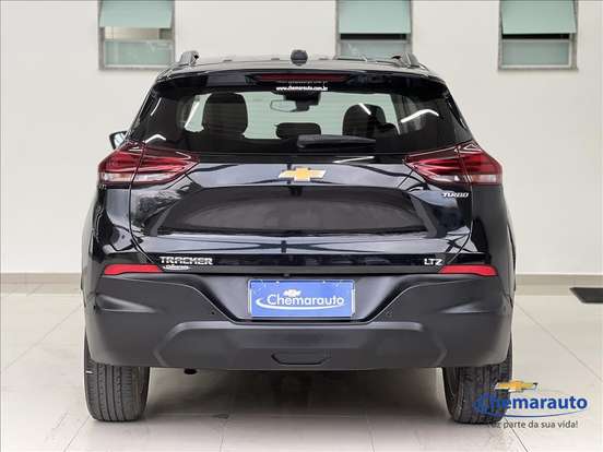 CHEVROLET-TRACKER-2023