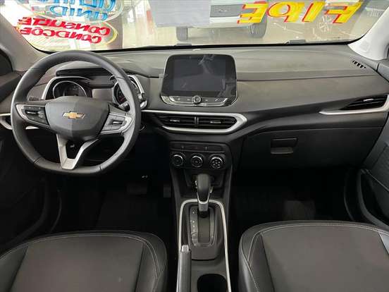 CHEVROLET-TRACKER-2024