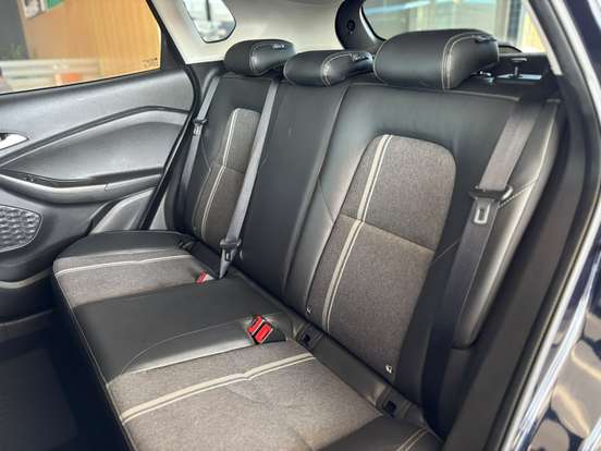 CHEVROLET-TRACKER-2024