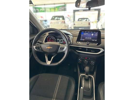 CHEVROLET-TRACKER-2024