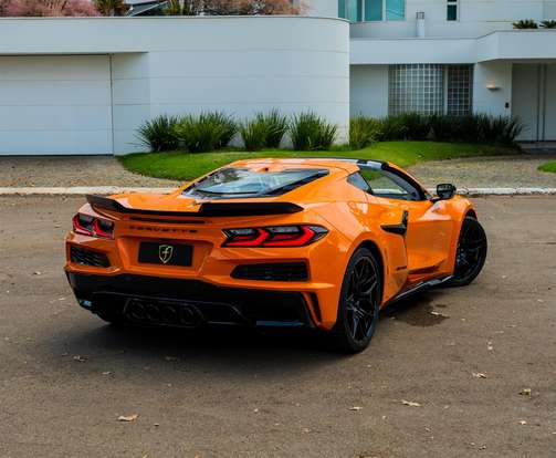 CHEVROLET-CORVETTE-2023