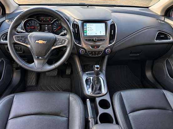 CHEVROLET-CRUZE-2017