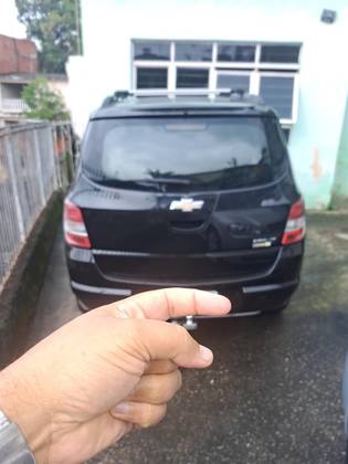 CHEVROLET SPIN 1.8 LT 8V FLEX 4P MANUAL