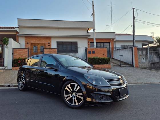 CHEVROLET VECTRA 2.0 MPFI GT-X HATCH 8V FLEX 4P MANUAL