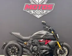 DUCATI DIAVEL 1260 S DUCATI DIAVEL 1260 S
