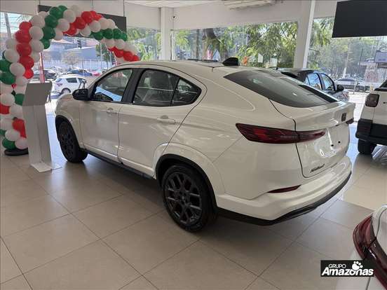 FIAT-FASTBACK-1.0 TURBO 200 HYBRID IMPETUS CVT FIAT-FASTBACK-2026