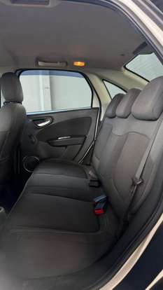 FIAT-GRAND SIENA-1.4 MPI ATTRACTIVE 8V FLEX 4P MANUAL FIAT-GRAND SIENA-2015