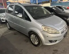 FIAT IDEA 1.4 MPI ATTRACTIVE 8V FLEX 4P MANUAL FIAT IDEA 1.4 MPI ATTRACTIVE 8V FLEX 4P MANUAL