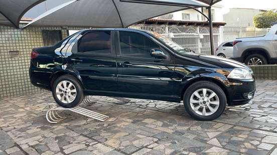 FIAT-SIENA-2011