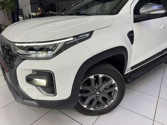 FIAT-STRADA-2024