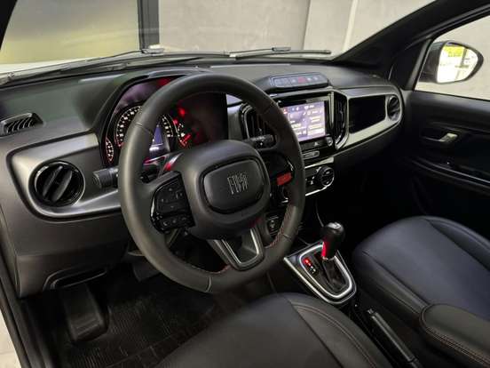 FIAT-STRADA-2024