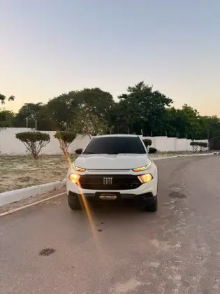 FIAT TORO 1.3 TURBO 270 FLEX ENDURANCE AT6