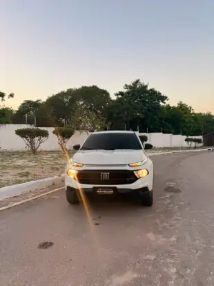 FIAT-TORO-2021
