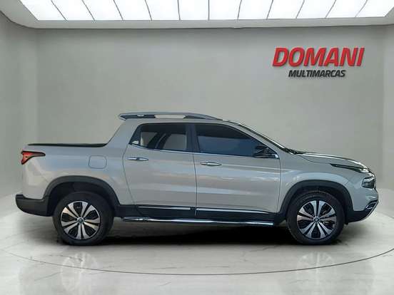 FIAT-TORO-1.3 TURBO 270 FLEX VOLCANO AT6 FIAT-TORO-2025