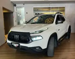 FIAT TORO 2.0 16V TURBO DIESEL ULTRA 4WD AT9 FIAT TORO 2.0 16V TURBO DIESEL ULTRA 4WD AT9