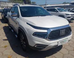FIAT TORO 2.0 16V TURBO DIESEL RANCH 4WD AT9 FIAT TORO 2.0 16V TURBO DIESEL RANCH 4WD AT9