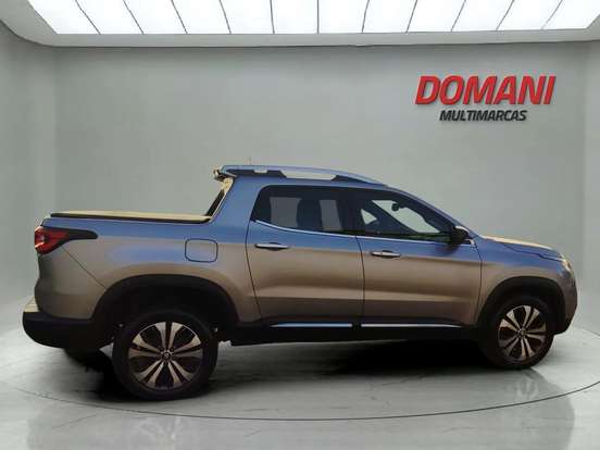 FIAT-TORO-2023