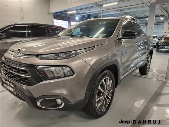 FIAT TORO 2.0 16V TURBO DIESEL VOLCANO 4WD AT9