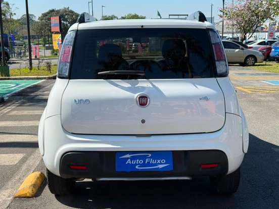 FIAT-UNO-2019