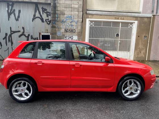 FIAT STILO 1.8 MPI SCHUMACHER SEASON 16V GASOLINA 4P MANUAL